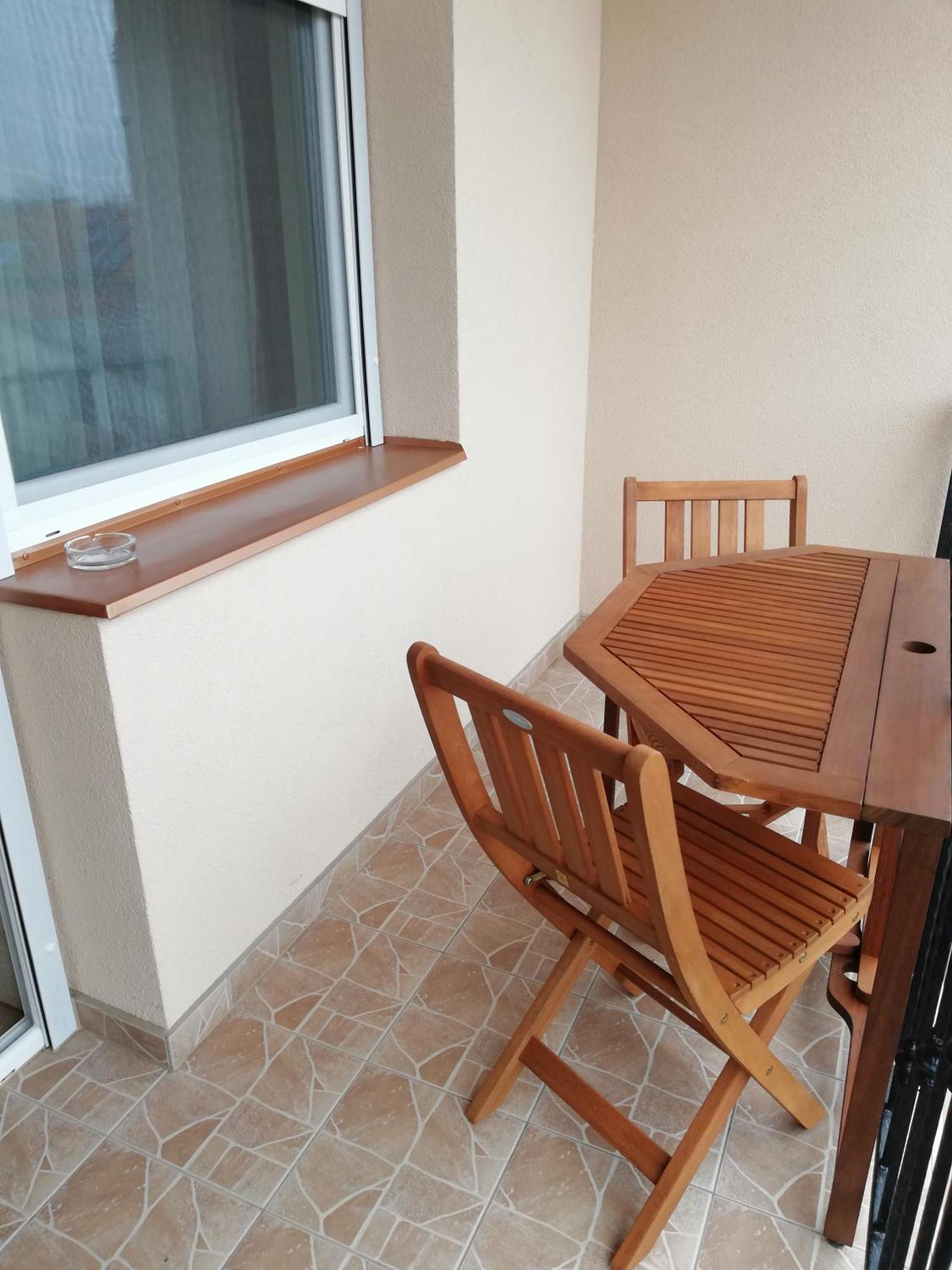 Imola Es Andrea Apartmanhaz 3 ไฮจ์ดุสโซบอสโล ภายนอก รูปภาพ